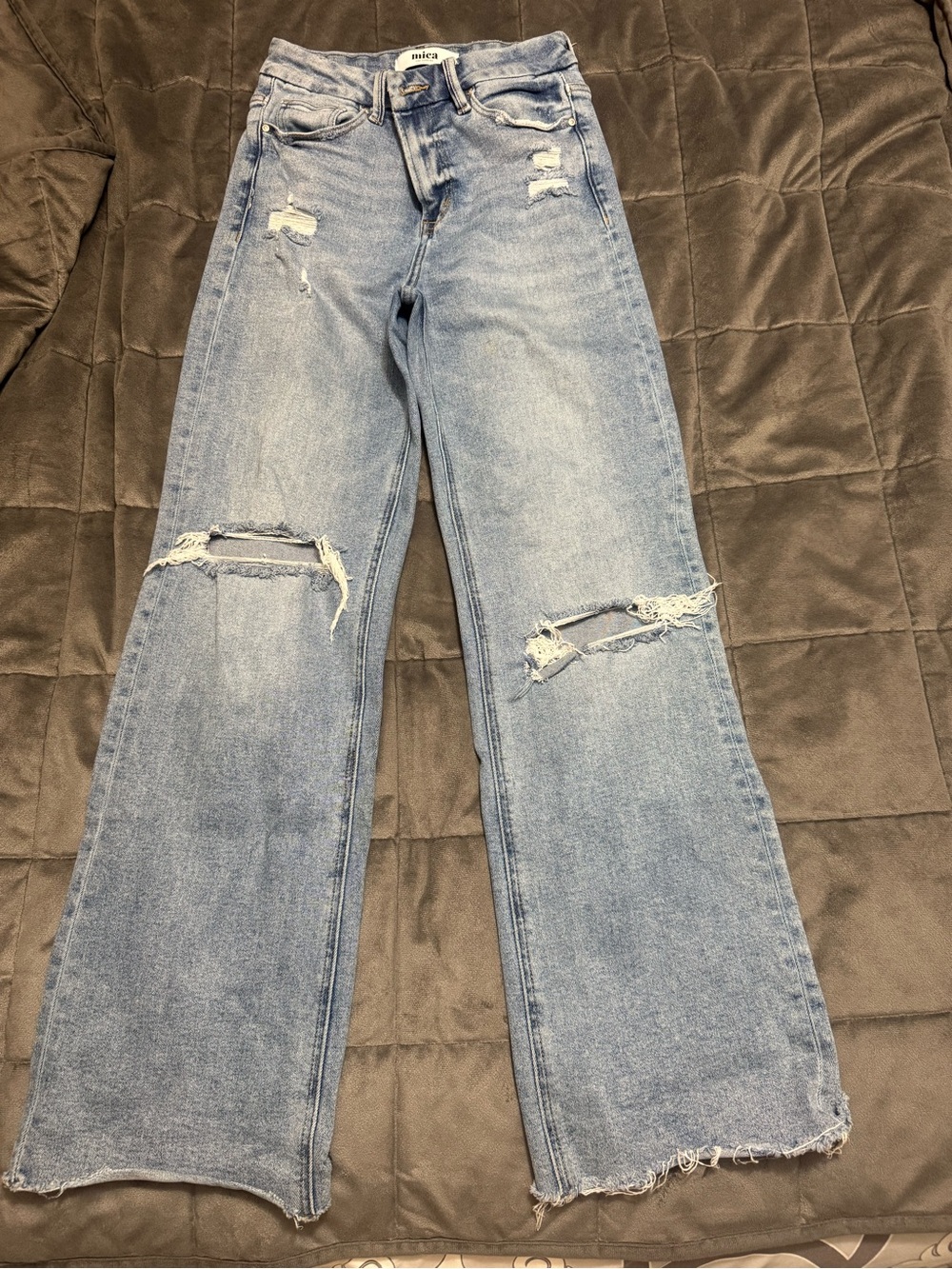 Mica Light Blue Distressed Wide-Leg Women’s Jeans